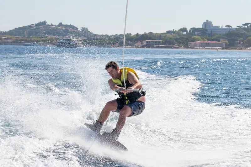 wakeboard-saint-tropez-sea-fun.webp